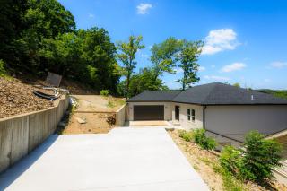 Waterfront Retreat One - 8