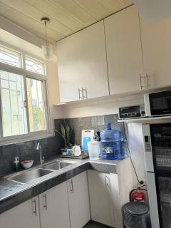 Alora's Homestay - 8