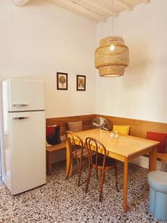 Renovated Tuscan Home overlooking Vineyards - 8