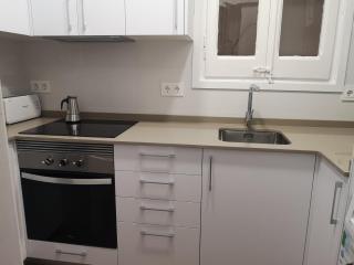 ApartEasy mid-term ONLY for VACATIONS stays, BORRELL - 5