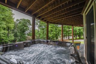 Howling Wolf Den - 8