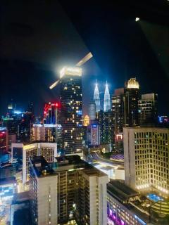 Luxury AXON suites by CITY View - 3