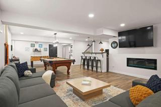 North Shore Lodge - 5000SqFt Game Area Hot Tub - Jonas - 1