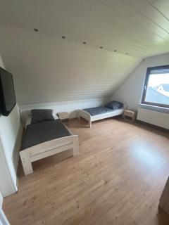 Gästezimmer Tracht - 3