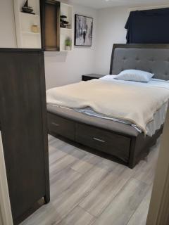 Cozy 2 bedroom ice fishing&skiing - 9