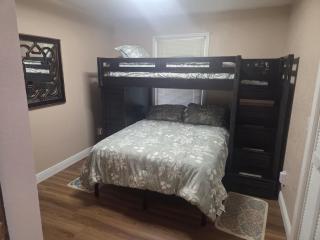 Family-Friendly 4BR Near Lake Eufaula with Game Room - 5