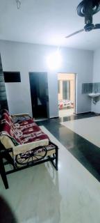 Rehovot Apts - Boys PG - 2