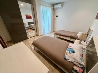 XC4-Modern 3 bed apartment in Attard - 2