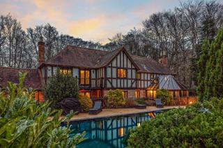 6 Bed in Taunton oc-b34095 - 0