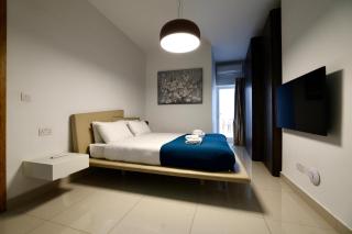 Sliema Apartment close to BEACH - 1