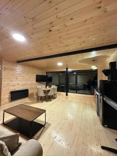 Uptown Batumi Cottage With Terrace View - 4