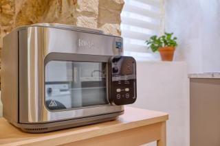 New 1 bedroom townhouse steps away from waterfront - 5