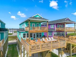 3 Beachfront Homes | 15BR Retreat for 54 Guests - 1
