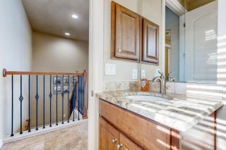 Spacious dog-friendly home with decks & beautiful views - near boat ramp & lake - 4
