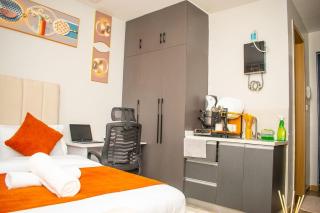 Modern Furnished Studio Apartment Syokimau with Gym Pool near JKIA and SGR - Nairobi - 3