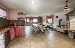Stunning Home In Gospic - 5