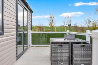 Seton Sands Kingsbarns Retreat - 2BR Luxury Lodge - Sleeps 6 - 6