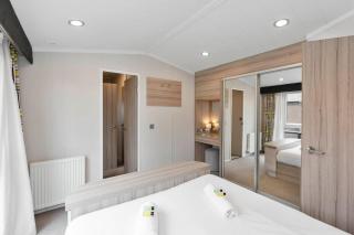Seton Sands Kingsbarns Retreat - 2BR Luxury Lodge - Sleeps 6 - 4