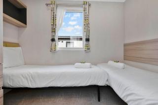Seton Sands Kingsbarns Retreat - 2BR Luxury Lodge - Sleeps 6 - 2