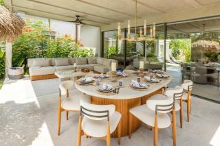 Luxury 5BR Villa with Pool Jacuzzi 2 Golf Carts - 7