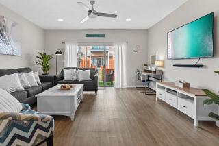 Seaside Bliss - 5 Min to Beach, Dining & Shops!65 - 1