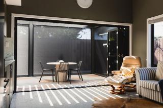 Wauba - On Waubs Bay Beach - 1