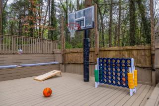 ATL Patio Paradise Pool, HotTub, Theater, GmRm, B-Ball - 3