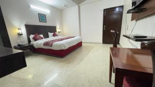 HOTEL GRAND JASHN Near Apollo Hospital - 3