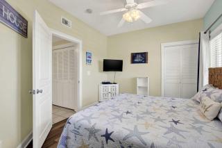 Bay View Villas Unit 204 - 2
