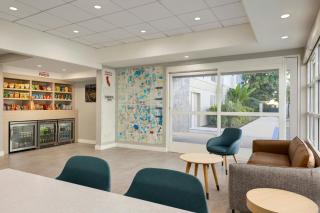 TownePlace Suites by Marriott Anaheim Maingate Near Angel Stadium - 3