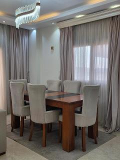 شقة جميله ورائعه وهادية في التجمع الخامس - 9