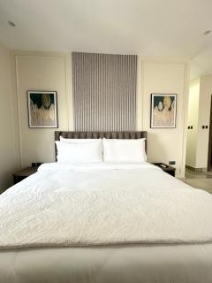 Sterling Apartments - 3