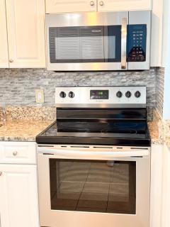 Amazing Oceanfront Home HS 4th Floor - 3