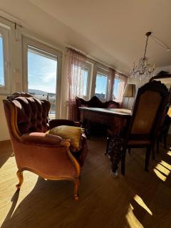 Panorama Joy - stilvolle Gemütlichkeit mit Weitblick - 2
