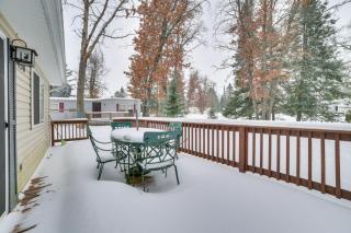 Family Nature Escape! South Branch Haven with Deck - 8