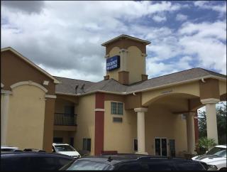 Regency Inn & Suites - Baytown - 0