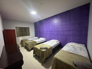 Quartos Americanos perto da BR famílias, grupos - 4