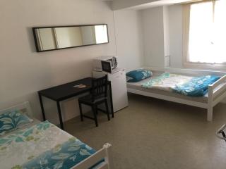 Hostel Airport - Oberglatt - 0