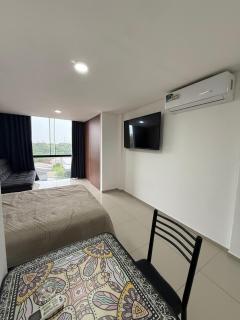 Monoambiente moderno en la mejor zona de la ciudad - 2