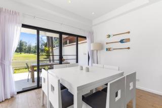 Coastal Villa on Fairway 3 Bedroom - 8