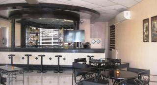 Alicia Hotel & Restaurant - 4