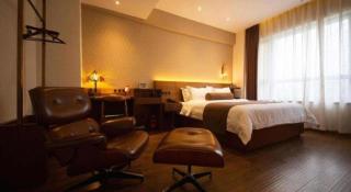 James Joyce Coffetel Chengdu Jichang Road Shenxianshu - 1