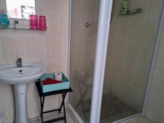 UITZICHT STAY Durbanville Pet Friendly - 5