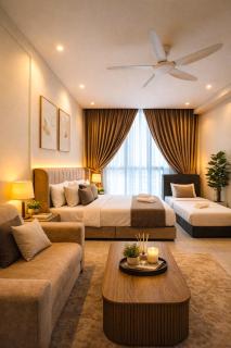 Rooftop Pool At Majestic Residence - 1