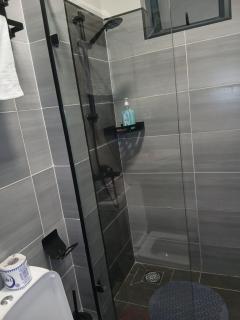 Located in Syokimau near JKIA and SGR, karibu sana - 3