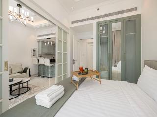 Livin' Holidays - 1 BR - Next to Miracle garden - 5