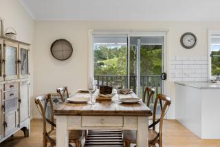 Kyogle Farmstay - Charming Country Cottage - 4