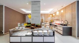 Home Inn Plus Shanghai New International Expo Center Yushan Road Yuanshen Sports - 6