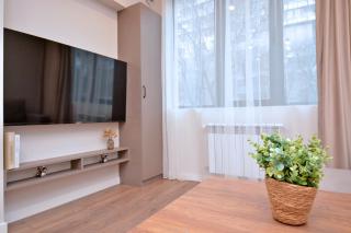 Domel Yerevan Movses Khorenatsi 27 - 5