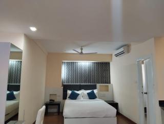 Hotel Emarald Domlur - 8